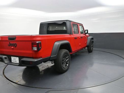 New 2025 Jeep Gladiator Sport AWD/4WD image 10