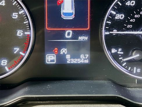 Used 2025 Subaru Outback Premium image 12