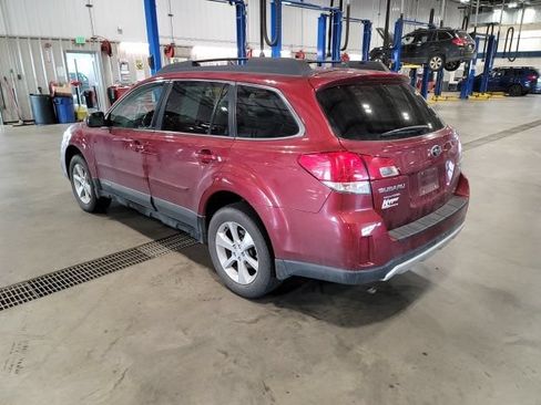 Used 2014 Subaru Outback 3.6R Limited AWD/4WD image 5