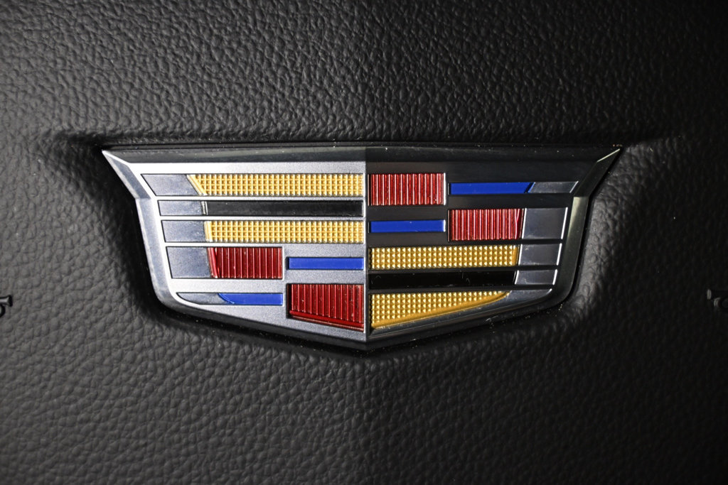 Used 2023 Cadillac Escalade Premium Luxury AWD/4WD image 39