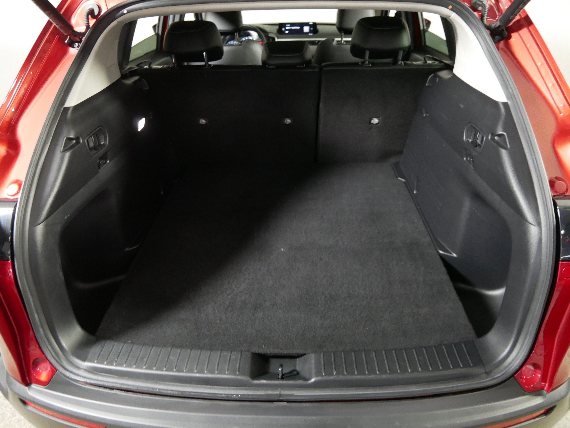 Used 2025 MAZDA CX-50 AWD 2.5 S w/ Premium Package image 18