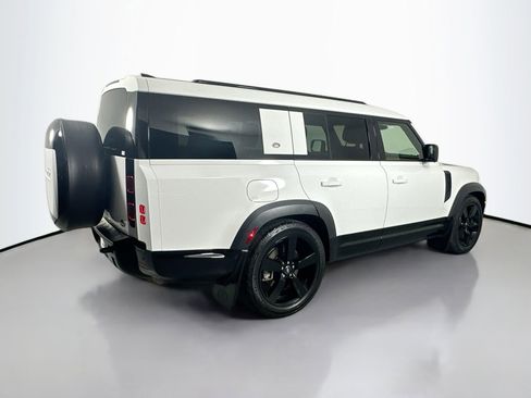 Certified 2023 Land Rover Defender 130 X-Dynamic SE image 6