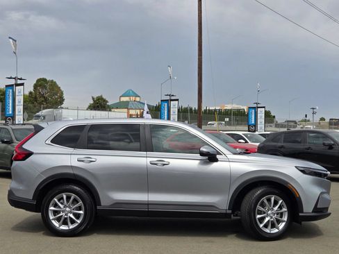 Used 2026 Honda CR-V EX image 8