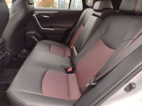 Used 2024 Toyota RAV4 XSE image 16