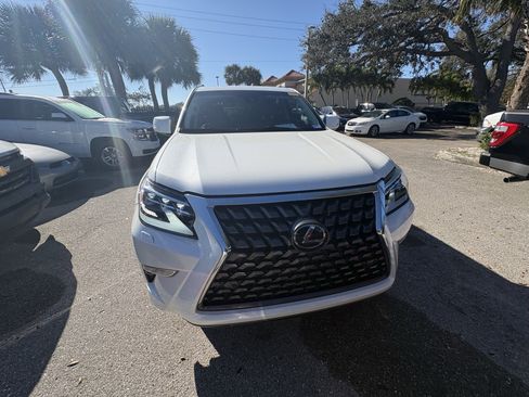 Used 2020 Lexus GX 460 Premium image 6