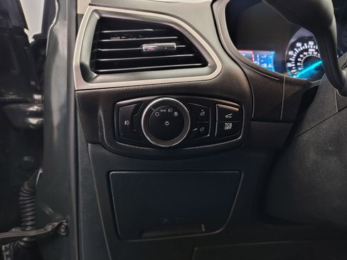 Used 2024 Ford Edge SEL w/ Convenience Package image 46