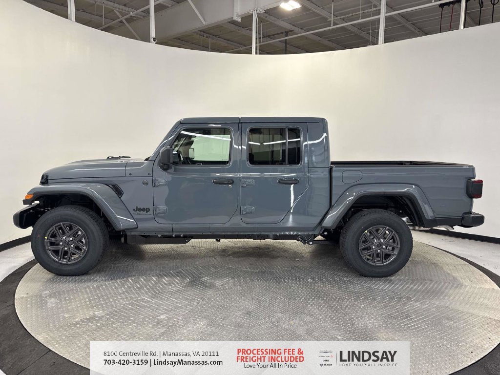 New 2026 Jeep Gladiator Sport AWD/4WD image 5