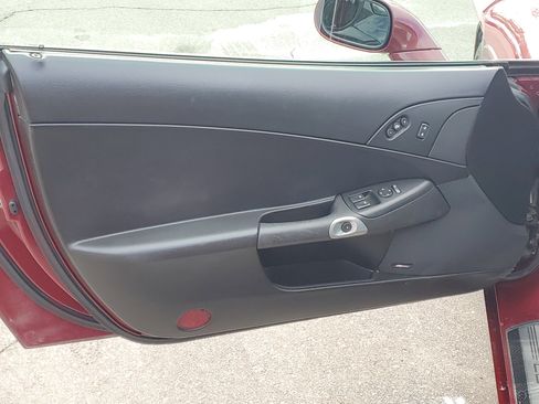 Used 2007 Chevrolet Corvette Coupe w/ Preferred Equipment Group image 5