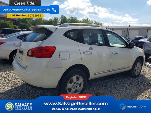 Used 2014 Nissan Rogue S w/ Convenience Package FWD image 4