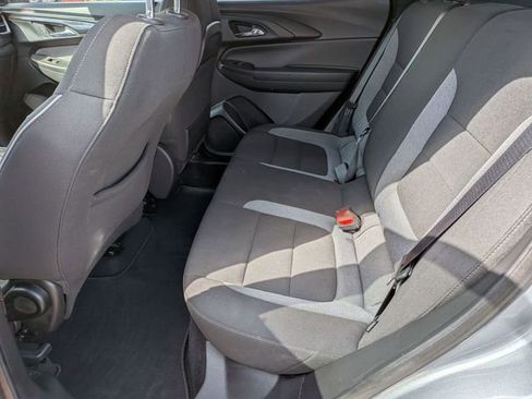 Used 2025 Chevrolet TrailBlazer LT image 24