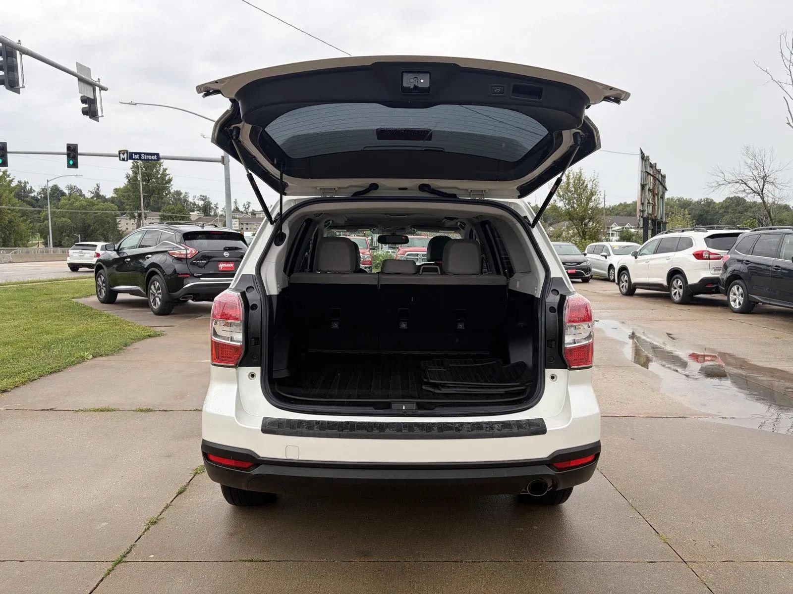 Used 2015 Subaru Forester 2.5i Limited w/ Popular Package #2 AWD/4WD image 25