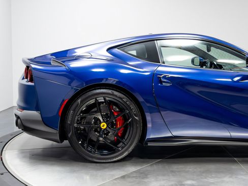 Used 2019 Ferrari 812 Superfast image 19