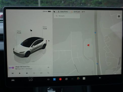 Used 2024 Tesla Model 3 Standard Range RWD image 12