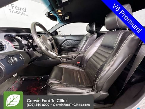 Used 2013 Ford Mustang Premium w/ V6 Performance Pkg RWD image 23