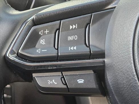 Used 2022 MAZDA CX-5 Signature image 12