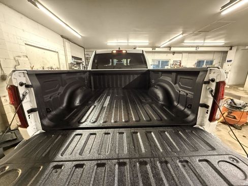 Used 2021 RAM 1500 Big Horn image 25