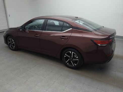 Used 2025 Nissan Sentra SV FWD image 3