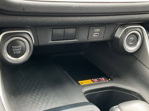 Used 2024 Toyota Grand Highlander XLE image 36