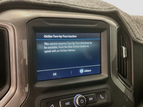 Used 2019 Chevrolet Silverado 1500 Custom w/ Custom Value Package AWD/4WD image 22