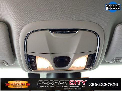 Used 2022 Jeep Cherokee Latitude Lux w/ Sun & Sound Group image 20