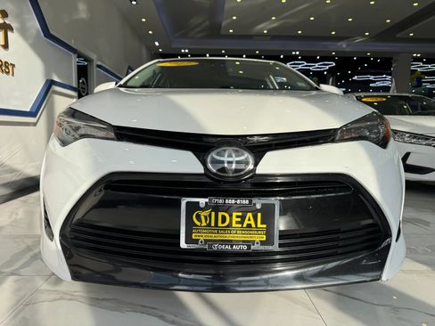 Used 2017 Toyota Corolla LE w/ Body Protection Package FWD image 3