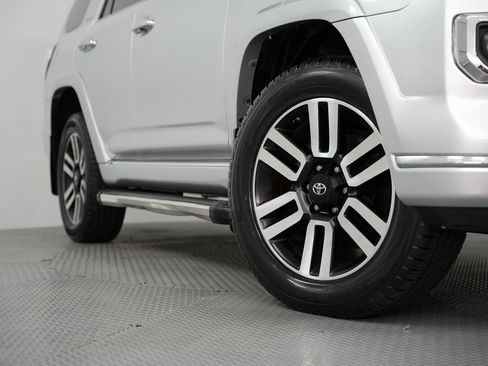 Used 2019 Toyota 4Runner Limited image 18