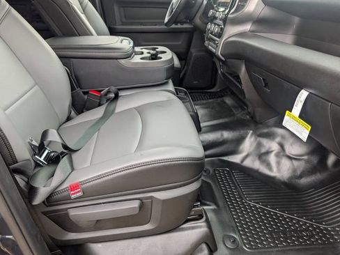 New 2026 RAM 3500 Tradesman AWD/4WD image 29
