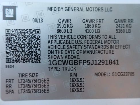 Used 2018 Chevrolet Express 2500 Extended RWD image 40