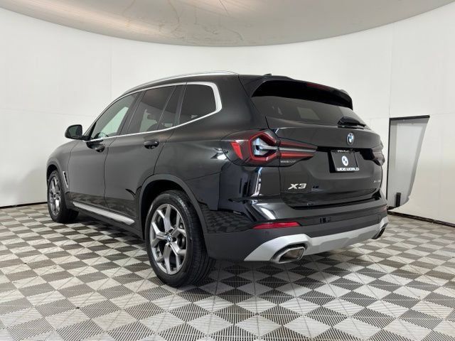 Used 2023 BMW X3 xDrive30i AWD/4WD image 5