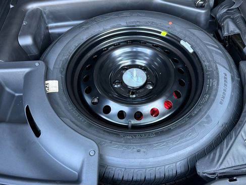 Used 2023 Jeep Grand Cherokee 4WD 4xe image 37