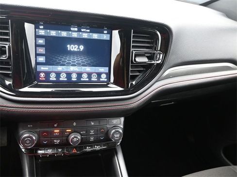 Used 2023 Dodge Durango GT image 13