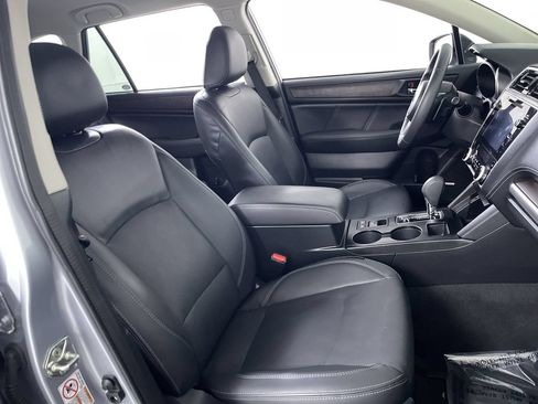 Used 2019 Subaru Outback 2.5i Limited AWD/4WD image 22