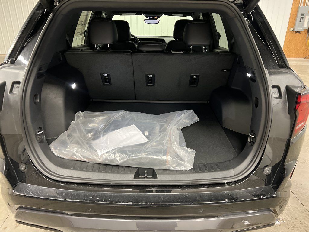 New 2026 GMC Terrain AT4 w/ Convenience Package III AWD/4WD image 12