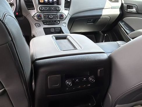 Used 2019 Chevrolet Tahoe LT image 21