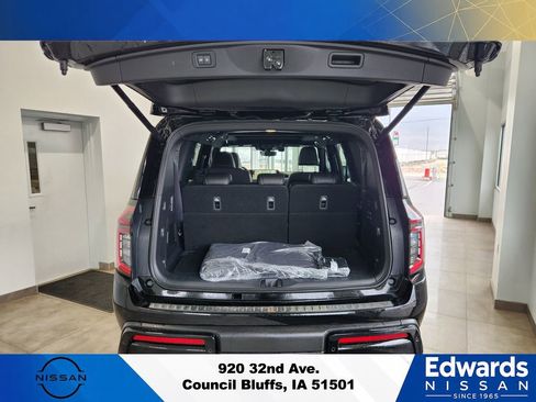 New 2026 Nissan Armada PRO-4X AWD/4WD image 8