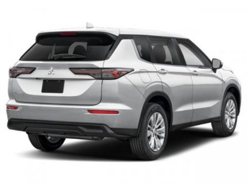 New 2026 Mitsubishi Outlander ES image 2