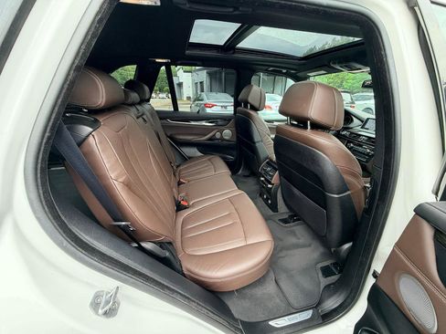 Used 2018 BMW X5 xDrive50i AWD/4WD image 13