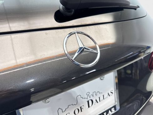 Used 2022 Mercedes-Benz GLC 300 w/ AMG Line image 21