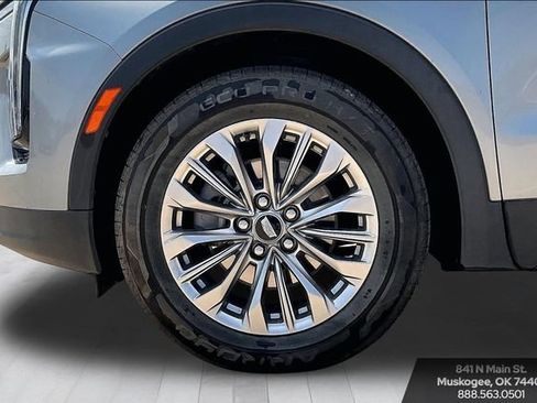 Used 2024 Cadillac XT4 Premium Luxury FWD image 32