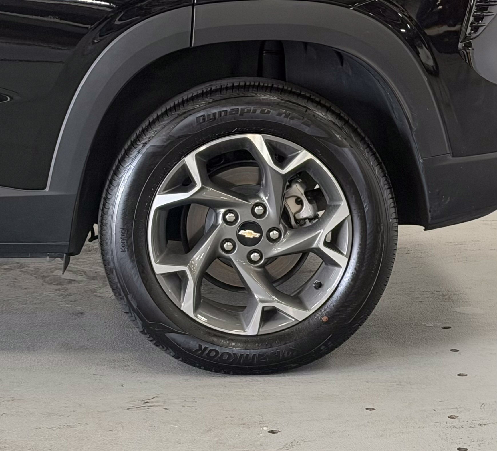 Used 2025 Chevrolet Trax LT w/ Driver Confidence Package FWD image 8