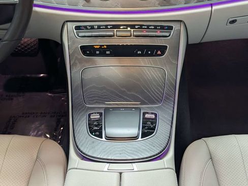 Used 2022 Mercedes-Benz E 350 Sedan w/ Driver Assistance Package image 12