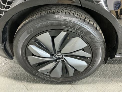 Used 2023 Nissan Ariya FWD image 45