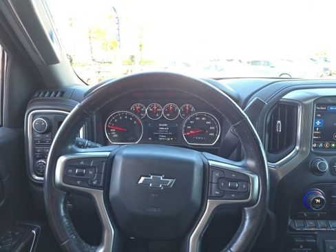 Used 2019 Chevrolet Silverado 1500 LT Trail Boss image 14