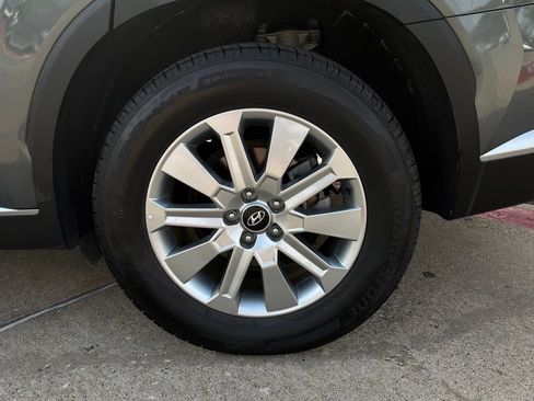 Used 2025 Hyundai Palisade SEL FWD image 9