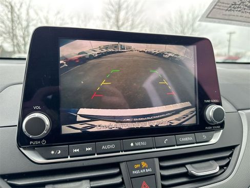 Used 2023 Nissan Altima 2.5 SR image 15