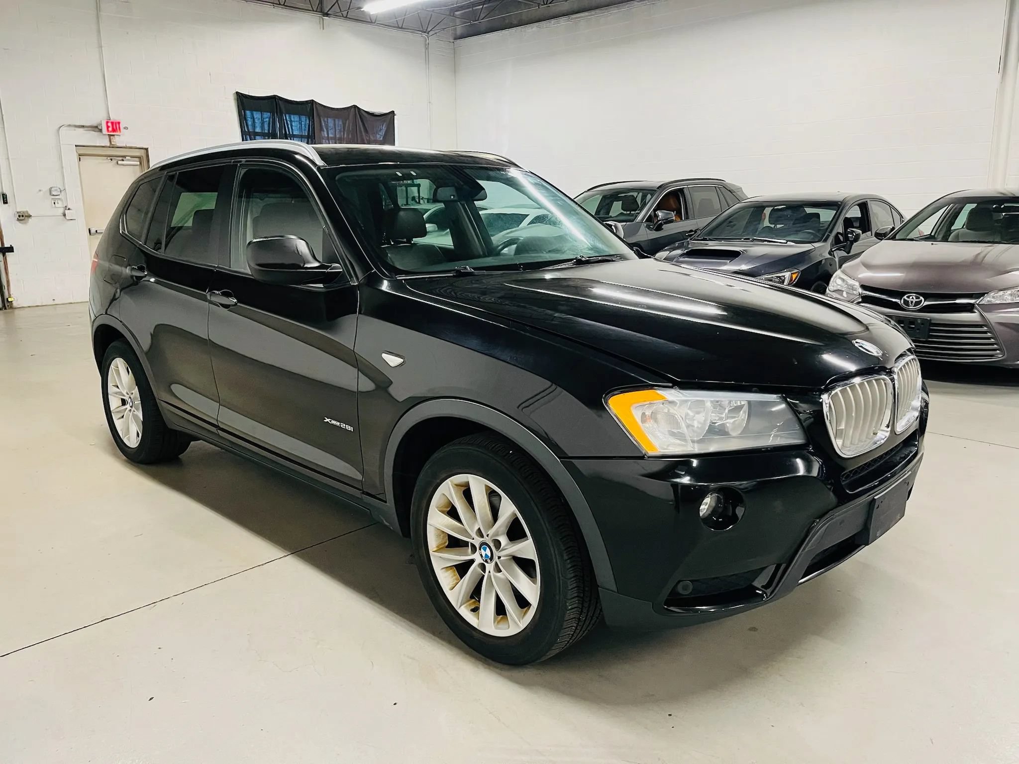 Used 2013 BMW X3 xDrive28i AWD/4WD image 4