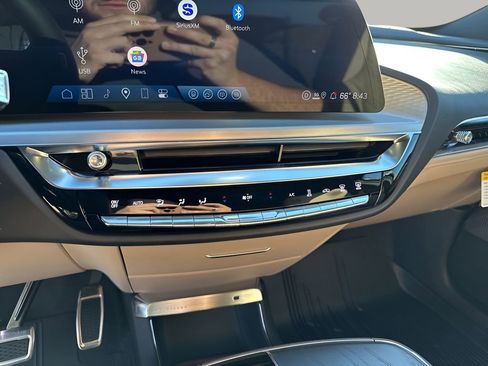 New 2026 Cadillac Lyriq Signature Luxury image 36