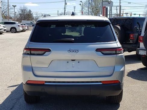 New 2025 Jeep Grand Cherokee L Laredo AWD/4WD image 4