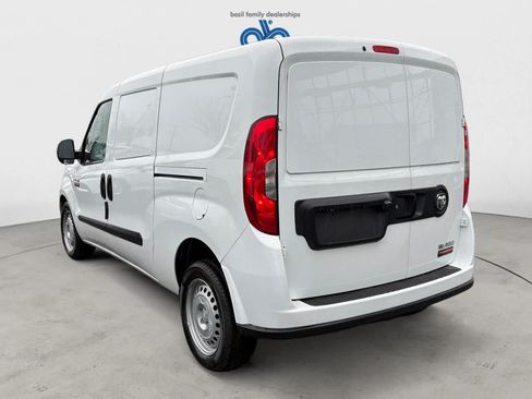 Used 2022 RAM ProMaster City Tradesman FWD image 3