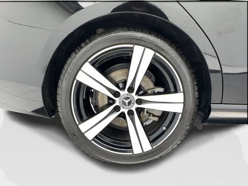 Used 2025 Mercedes-Benz C 300 4MATIC Sedan image 16